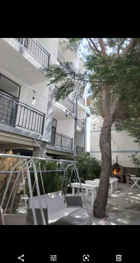 Apartment Ferienwohnung Flat Ergli Velipojë